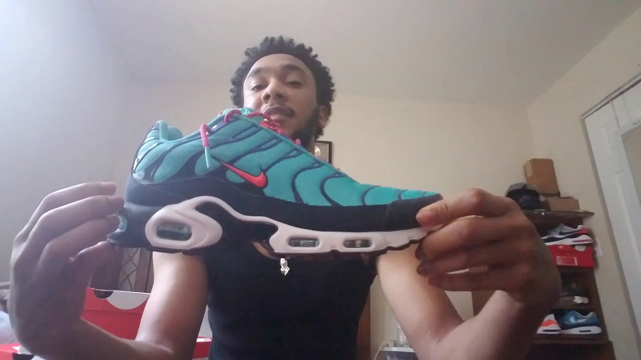 nike air max plus hyper jade