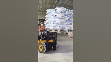 Xe nâng sử dụng tiết kiệm chi phí nhân công. 094.3333.885