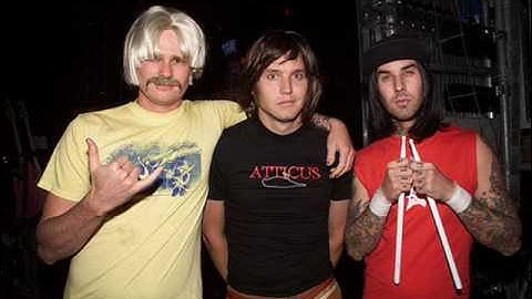 Blink 182- Anthem part 2 music video