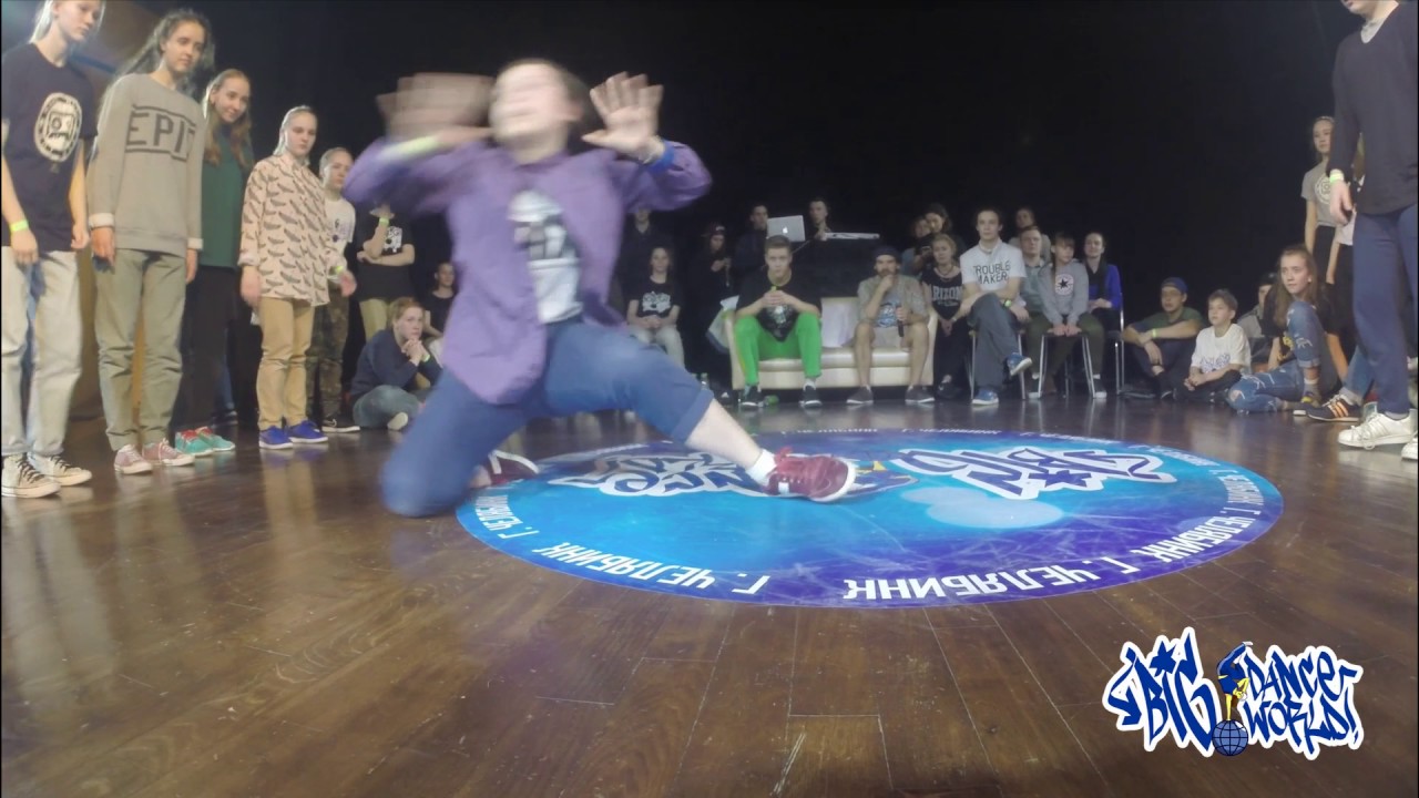 BIG DANCE WORLD 2017 Hip-hop 1x1 юниоры (от 14-17 лет) финал за 3 место Желе VS Kiri