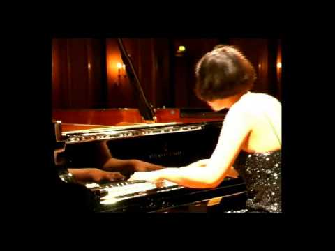 Caroline Fischer - Beethoven: "Appassionata" Piano Sonata No. 23 in F minor op. 57 1. mouvement