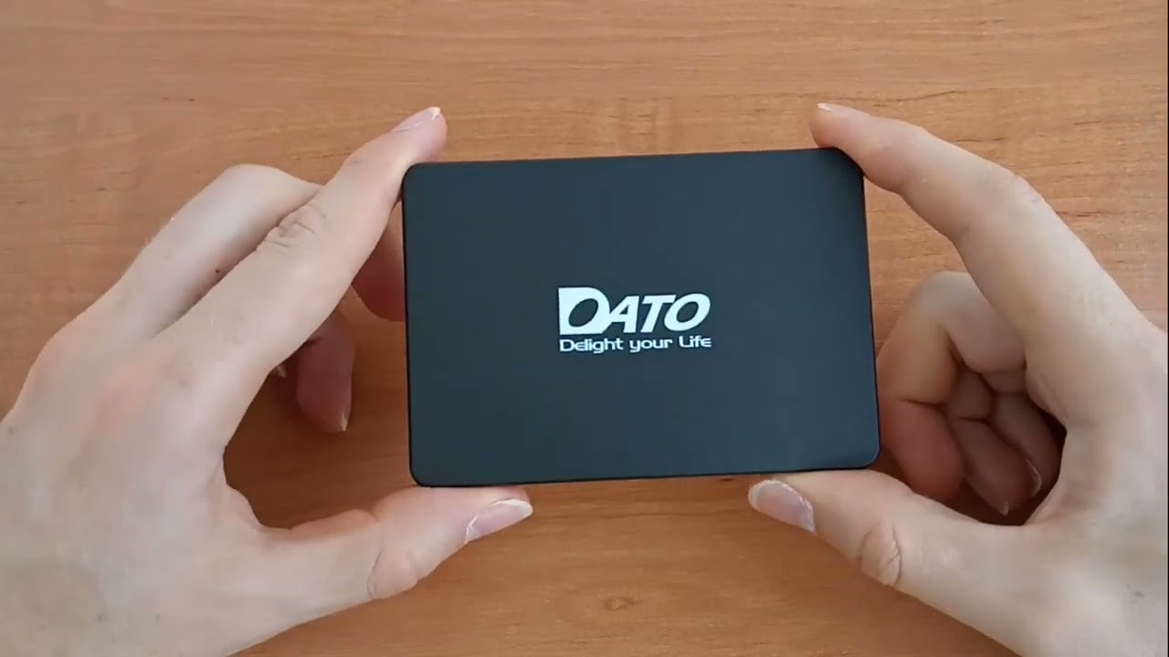 Распаковка SSD Dato DS700 128 Gb