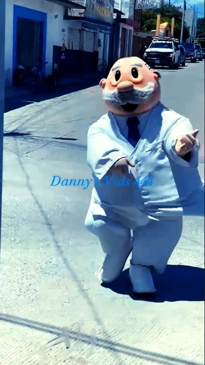 Dr.Simi Baila con Sentimiento 🇲🇽 #mexico #doctor #drsimi #doctorsimi