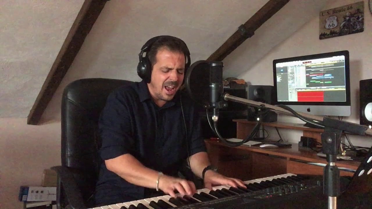 Rafa Diaz-right here waiting