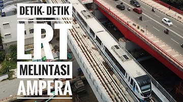 Detik Detik LRT melintasi Jembatan Ampera Palembang Vidio melalui Drone