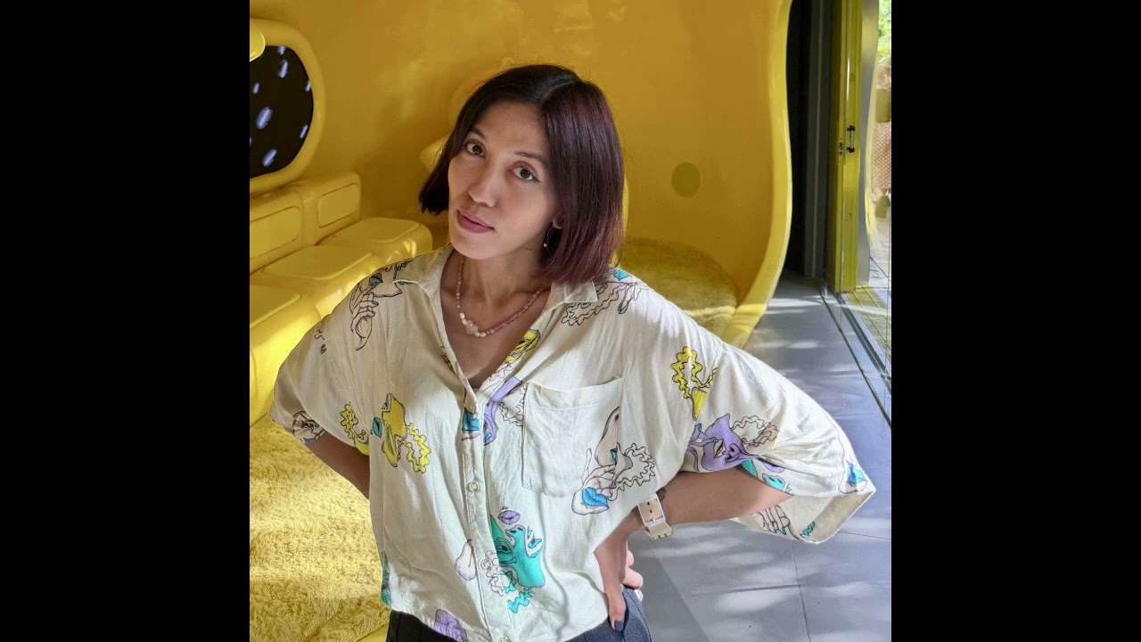 LIVING IN A LIVY WORLD 