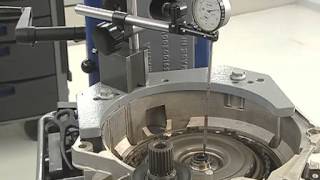 Replacing clutch on VW DSG gearbox Official VW training video