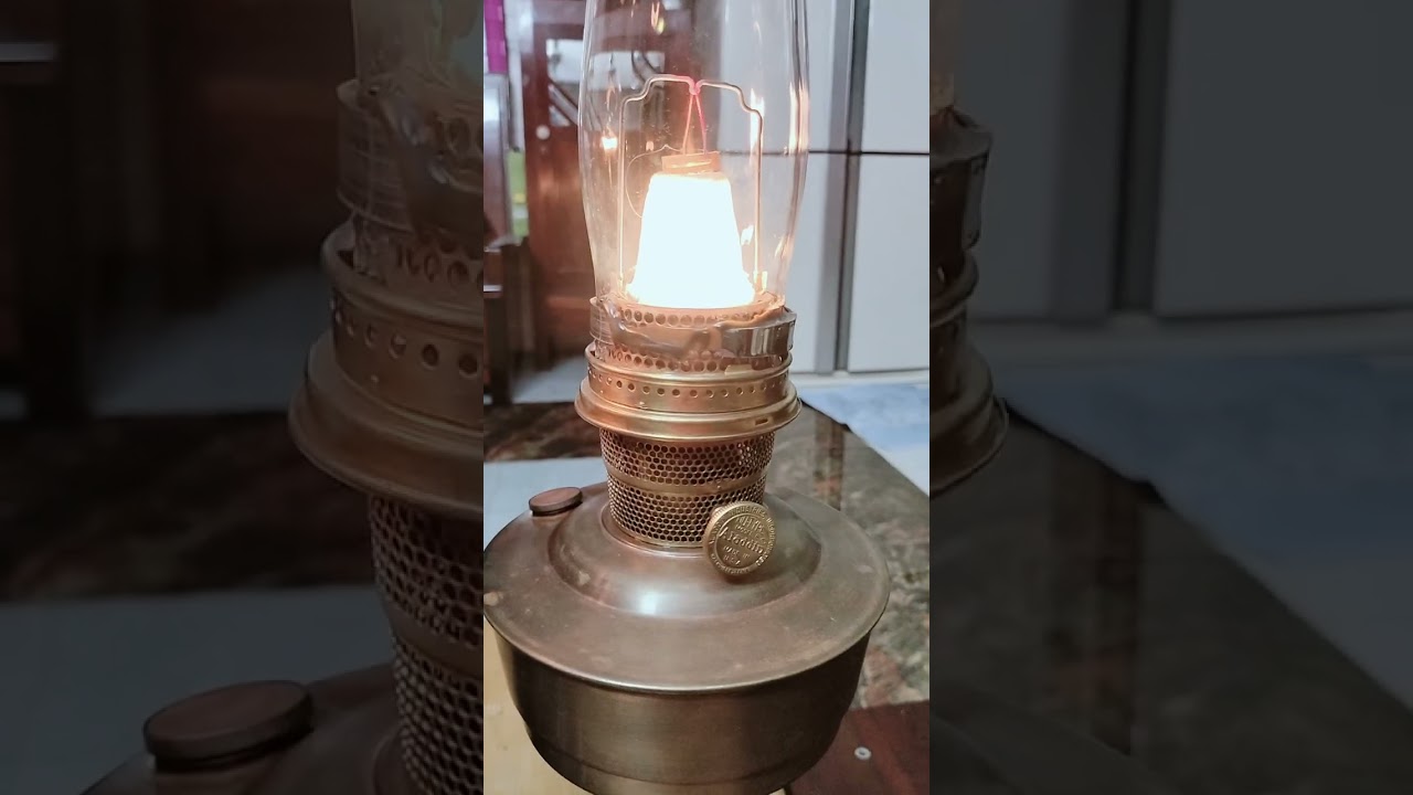 Đèn dầu 3 nước USA Germany Vietnamese