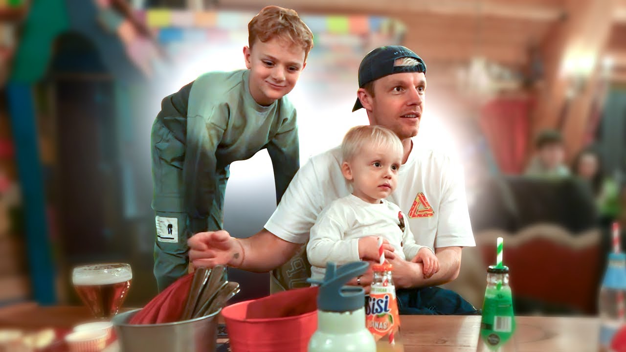 WIJ GAAN NAAR HANS & GRIETJE! 😂 #4554 #4555