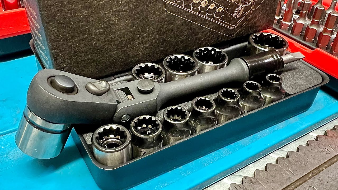 Набор торцевых ключей KESI Tool из 13 предметов – уникальный! – Трещотка с быстросъемным креплени...