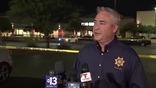 FULL: Las Vegas police search for suspect after man shot, killed at store