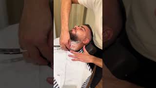 Beard trim and line up💈 #pov #beard #barberlove #hairstyle #music #theweeknd #beardstyle #trending