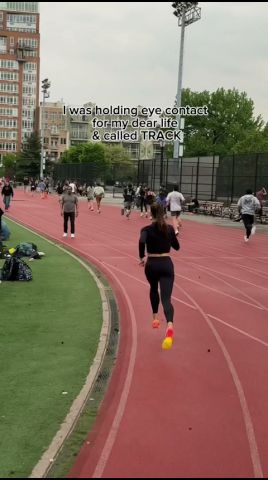 Busy track night 🥲 Now I am prepared for everything in a race. #running #sport #training