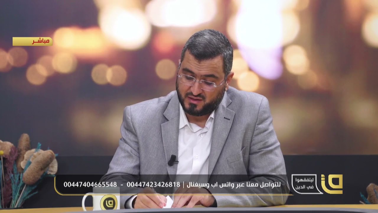 تدخل في صناعة الجبن ببعض الدول الغربية إنزيم منفحة العجل ماحكم استعمال هذا الجبن | الشيخ الددو يجيب