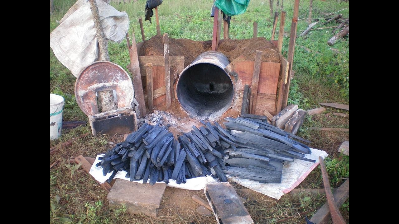 วิธีทำ เตาเผาถ่านถังน้ำมัน 200 ลิตร แบบนอน