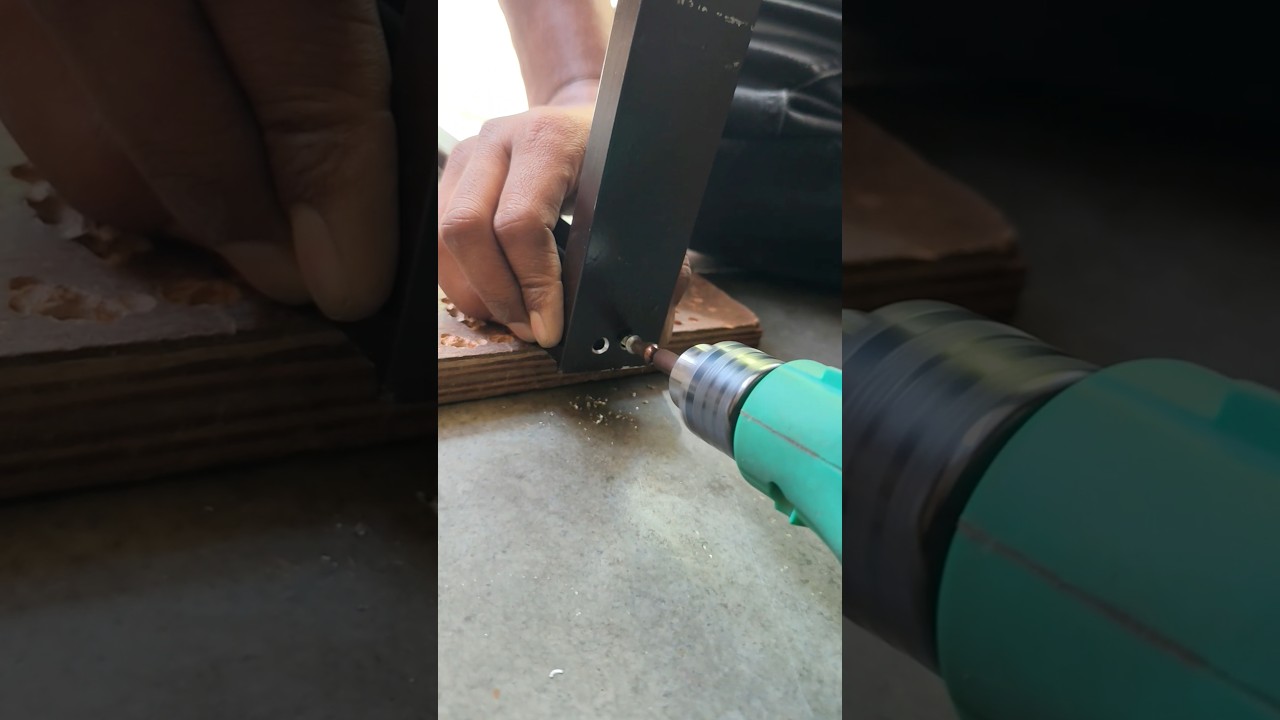 YouTube에서 How to Make Aluminium Fream Self Screw Faster Work #reels #shorts #window #short #aluminiumwindow 보기 YouTube에서 How to Make Aluminium Fream Self Screw Faster Work #reels #shorts #window #short #aluminiumwindow 보기
