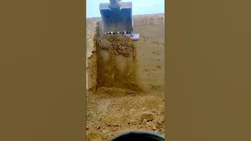 The process of digging slopes = good machinery can do more with less
