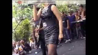 Sahabatku - Niken Aprilia - Dangdut Live in Misik Sukolilo - Dangdut Hot