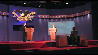 VICE PRESIDENTIAL DEBATE! | Roberts Vlog #24