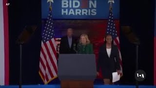 Biden, Trump Use Immigration, Reproductive Rights to Rally Voters