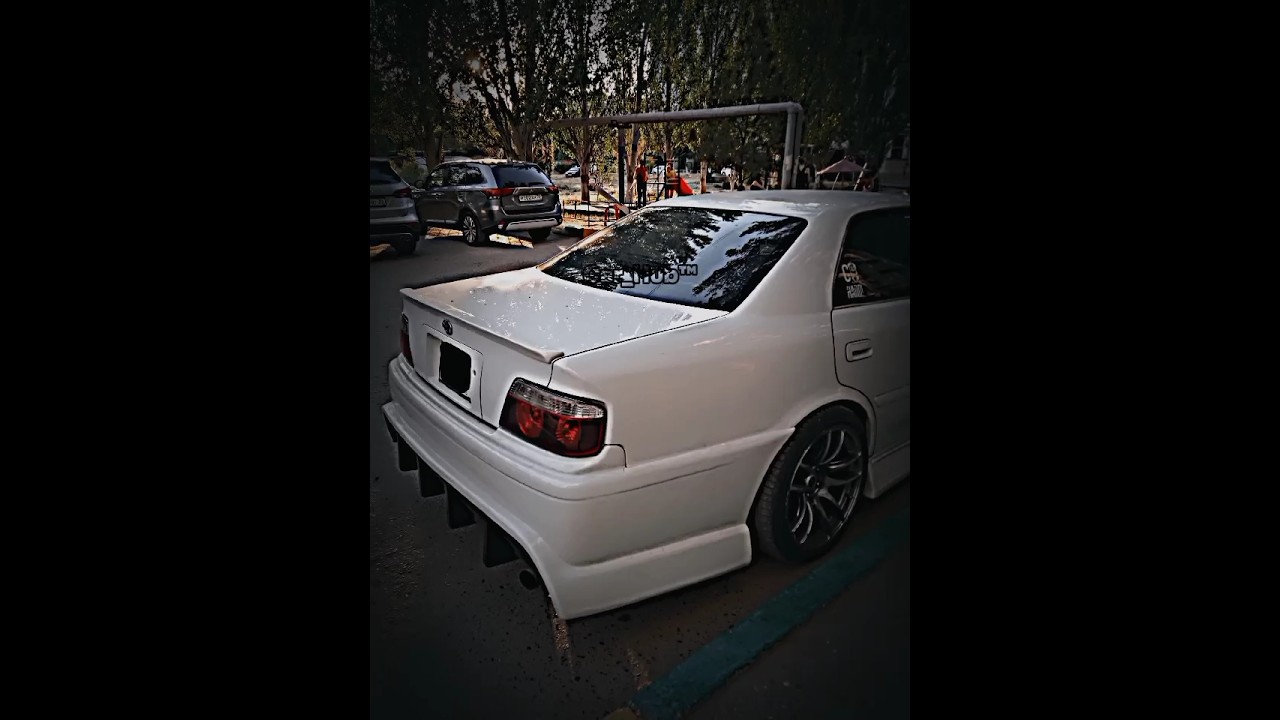 Toyota Chaser–легенда JDM, вновь появившаяся на улицах после аварии 