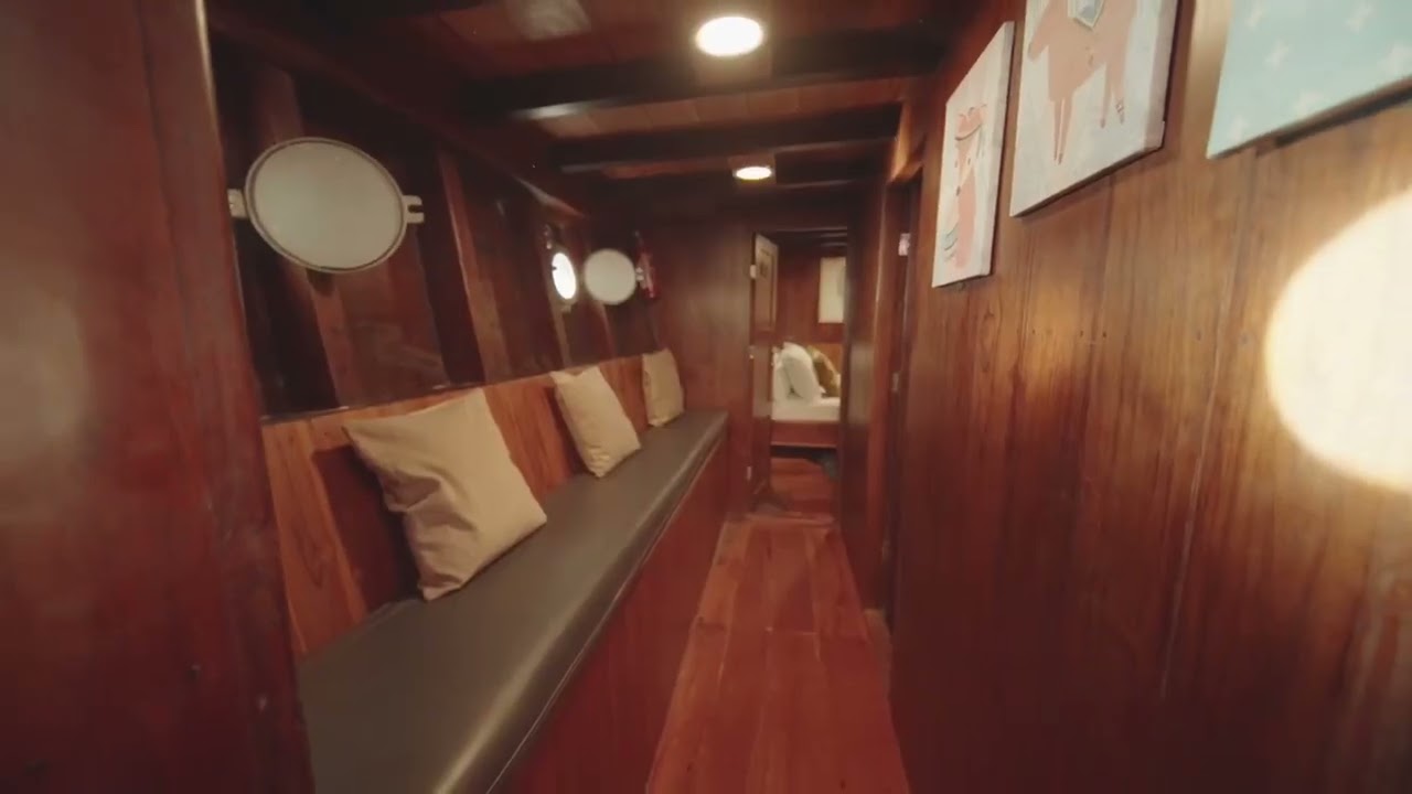 BOAT PROFILE - SUPERIOR BOAT 4 - JFL