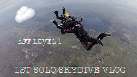 1ST SOLO SKYDIVE VLOG | AFF LEVEL 1 | JUSTINE SANDERS