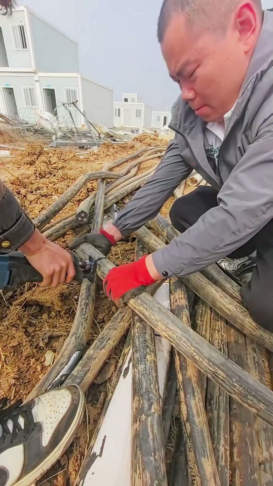 Cable end cutting process