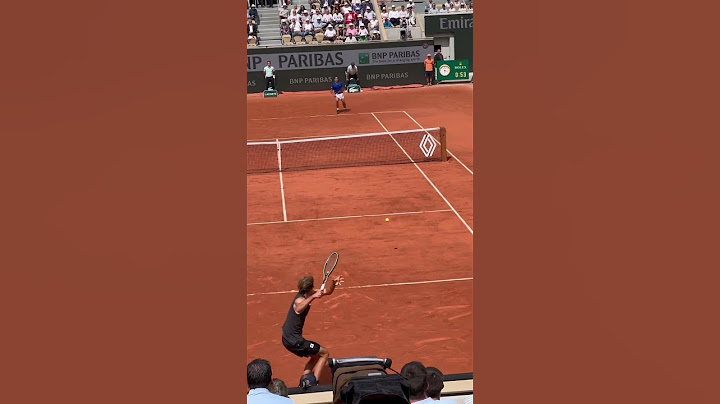 Absolutely epic point between Zverev and Baez 🔥