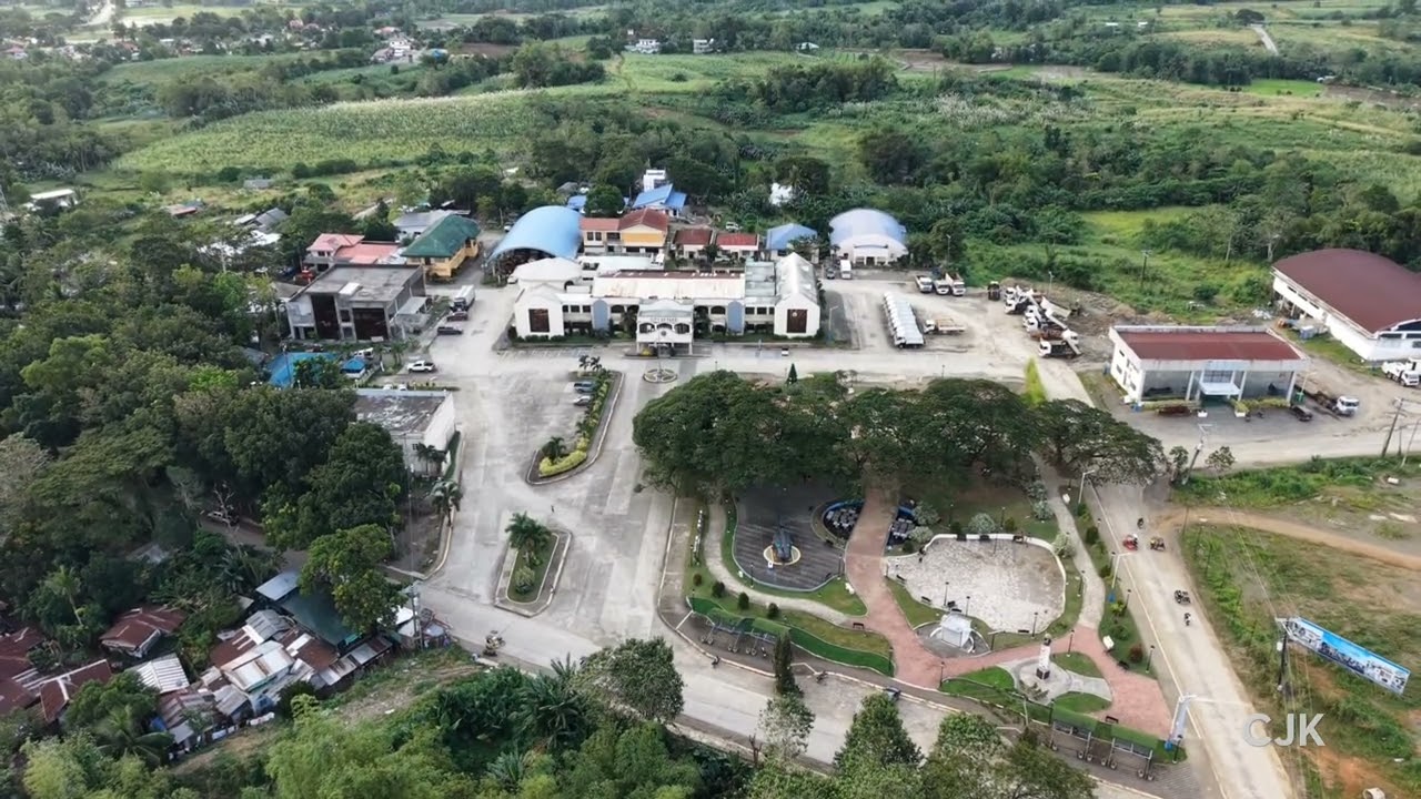 Испытательный полет DGI MINI 5 PRO на территории мэрии города Пасси