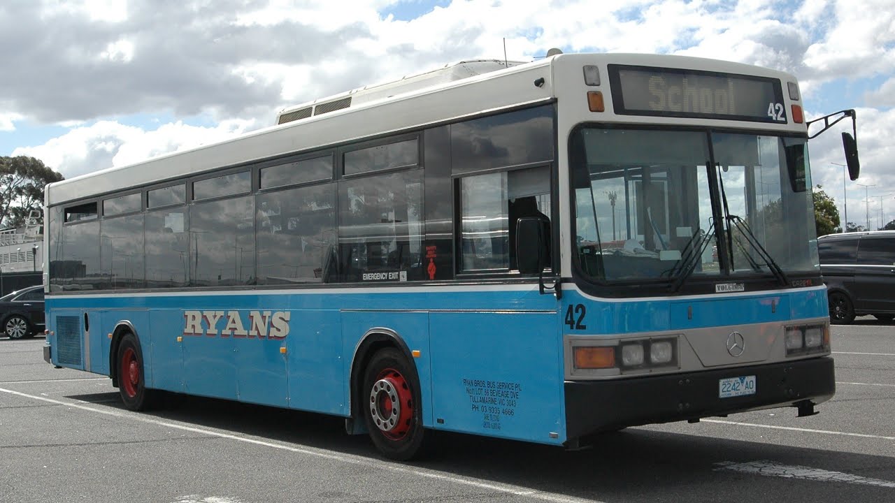 (Nice Hubs) Ryans #42 Mercedes-Benz O405NH (Volgren CR221L) - YouTube