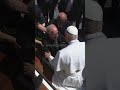 La sorpresa del sacerdote che si è visto soccorrere da #papaleonexiv