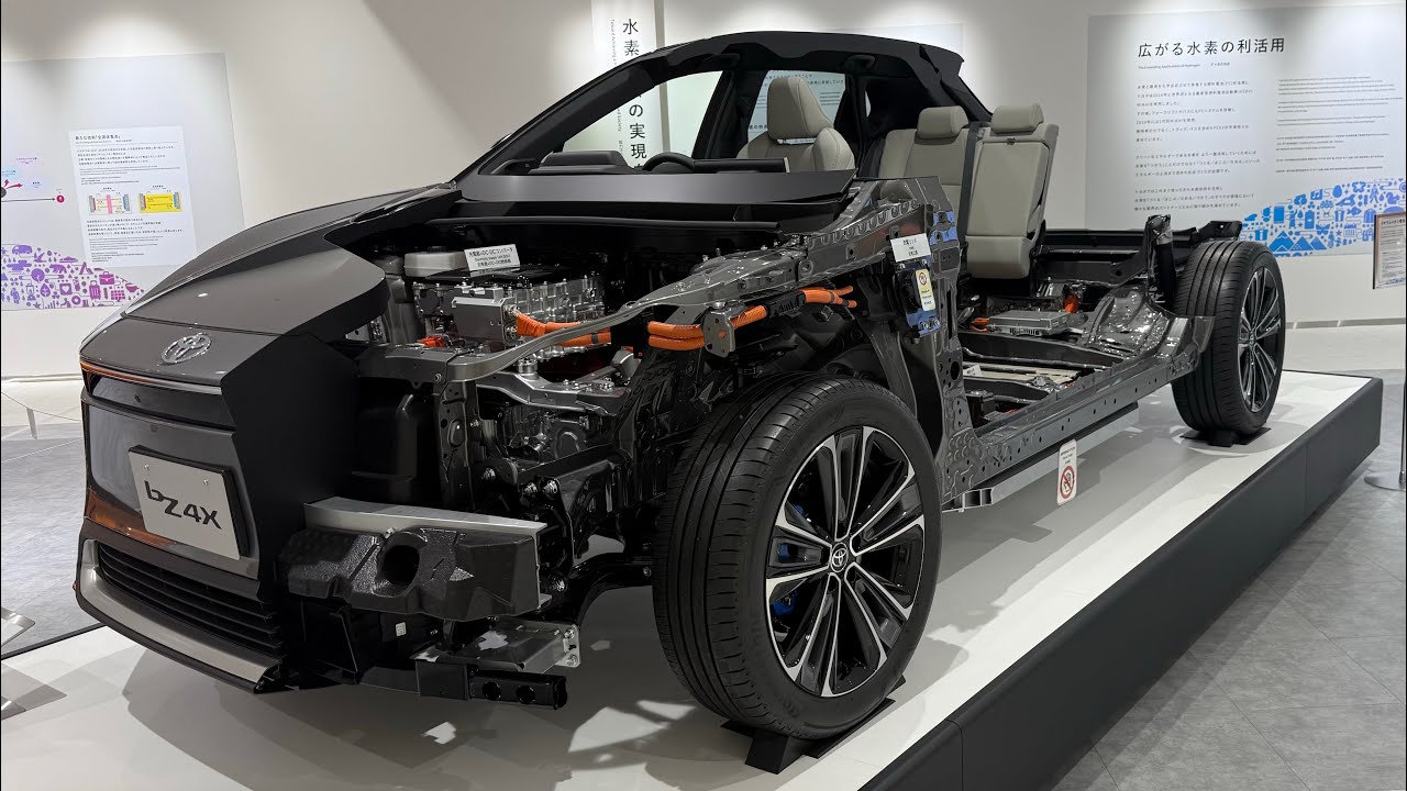 Что скрывает TOYOTA bZ4X внутри? 🔌🔋| Как на самом деле устроен электрокроссовер Toyota 🇯🇵
