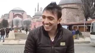 Galatasaray fans speaks Fernando Muslera. Muslera Speaks Turkish!!!