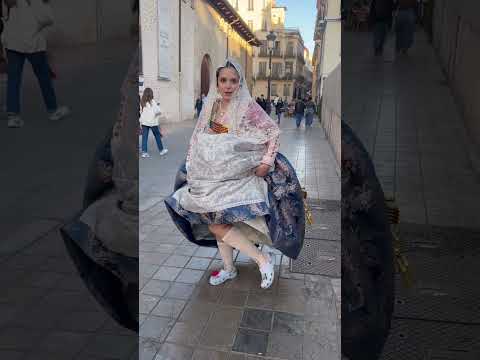 Mood Post-Ofrenda😂❤️‍🔥 #fallas #valencia #fallera