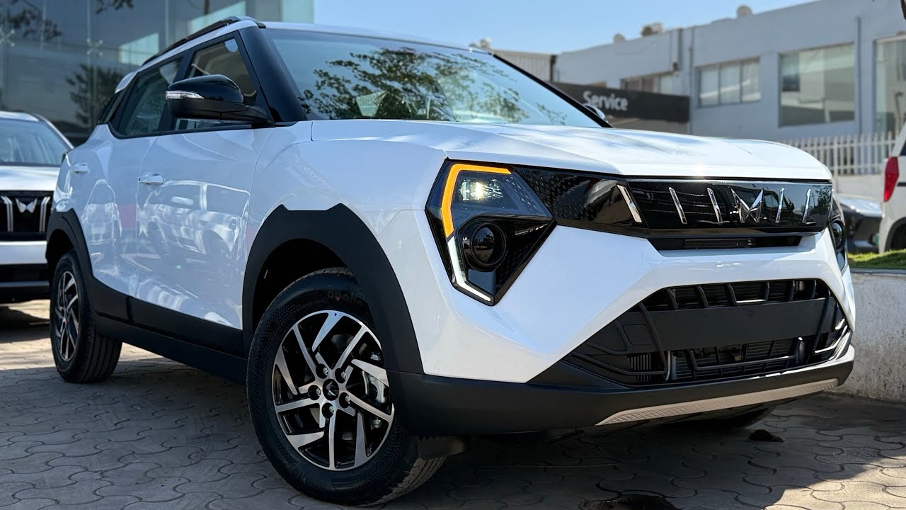 Mahindra XUV 3XO Diesel | XUV 3XO AX5 Diesel MT | Big December Discount 