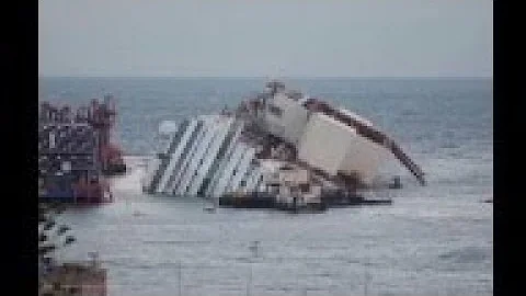 Speeded up version of timelapse for the Concordia recovery operation