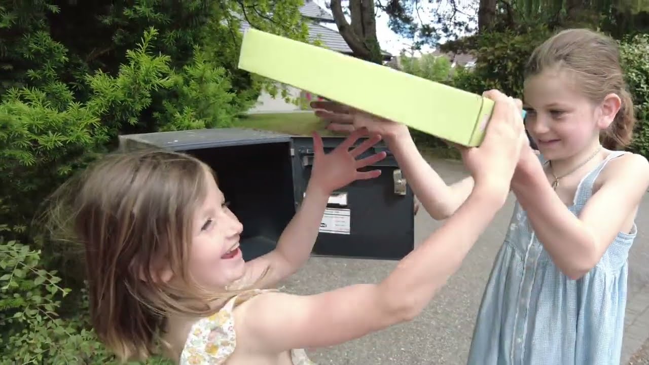 Mon enquête autour du monde - HappyKidsBox - box Grèce