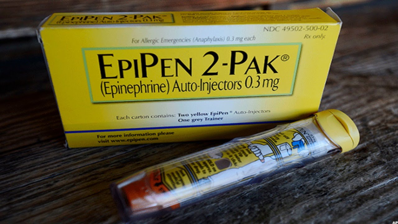 After a Huge Price Hike, Mylan Is Now Offering a Discount Card for its EpiPen