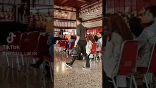 Download Lagu Nicholas Saputra Menghadiri pengangkatan Doktor Honoris Causa di ISI Solo Jawa Tengah, kemarin. MP3