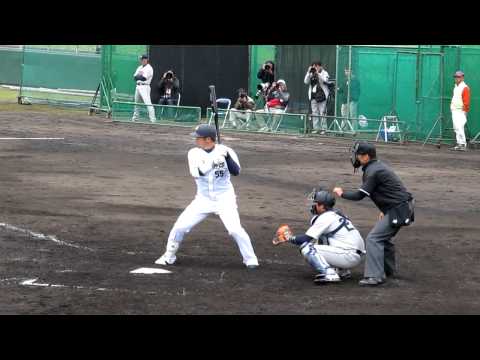 紅白戦で打席に立つT-岡田選手②　オリックス春季キャンプ2011