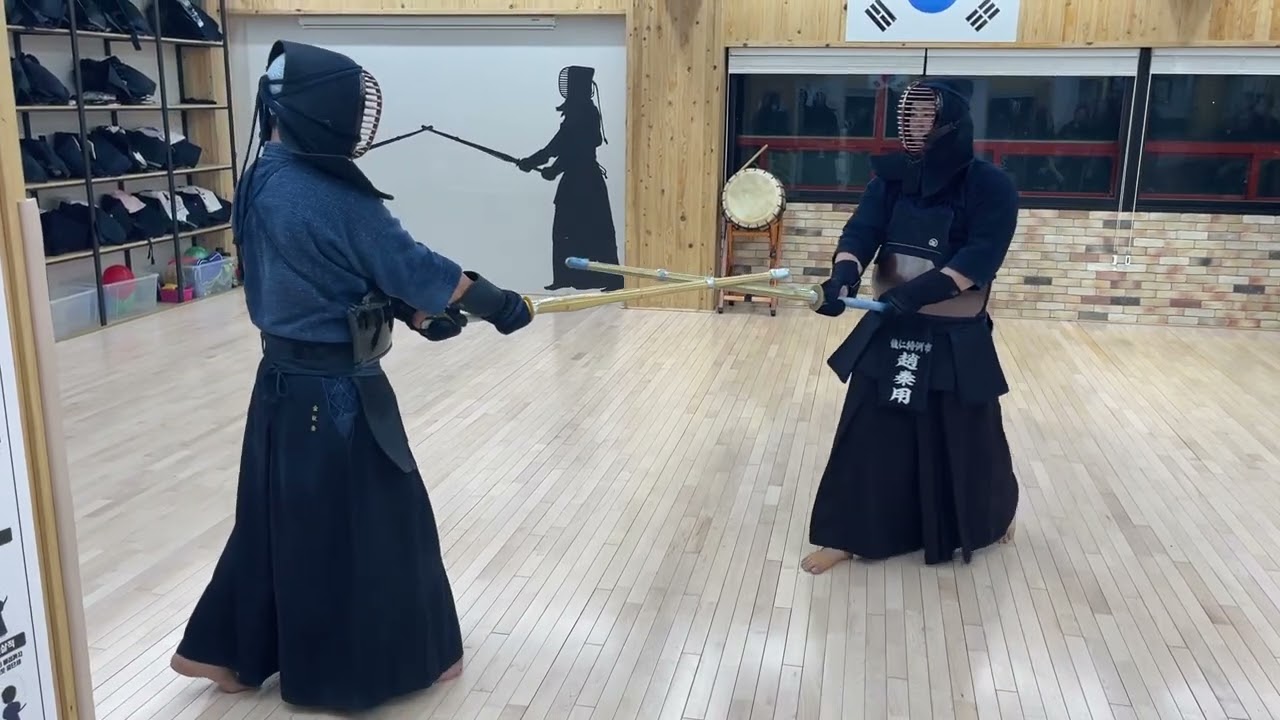 “실력+인품 모두 갖춘 김민규 선배님과 교검 (존경합니다)”