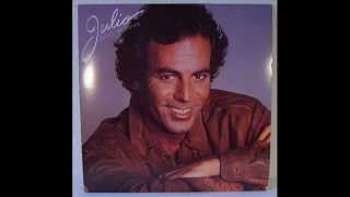 Watch Julio Iglesias Quiereme Mucho video