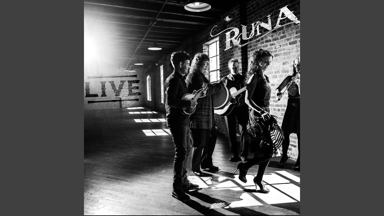 Farewell to Tarwathie / The Last Leviathan (Live)