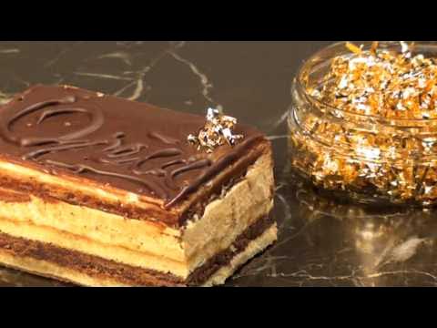 STUNNING Gold Leaf CAKE DECORATING- Rosie's Dessert Spot 