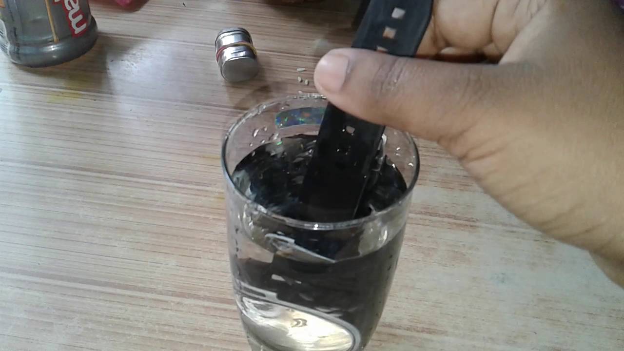 fastrack watch waterproof