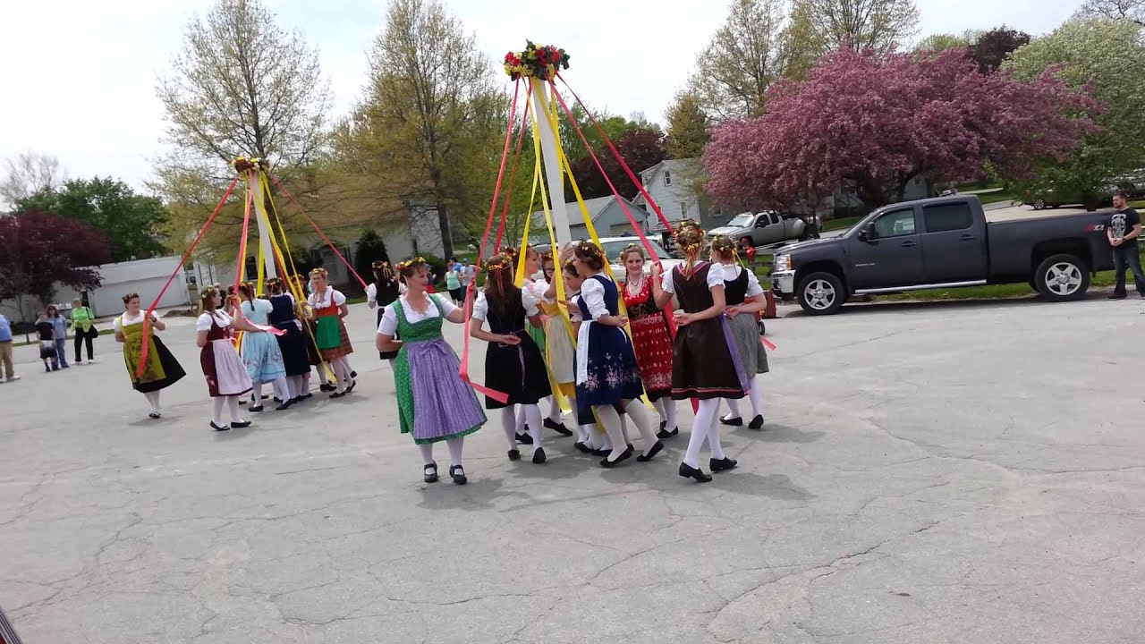 Maibaum Tanz - Amana Colonies,  IA