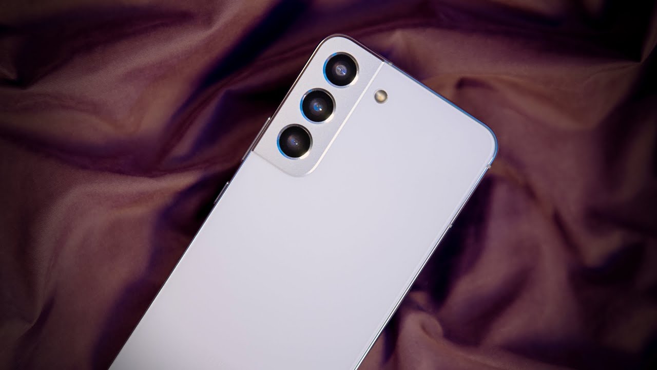 Galaxy S22 (Plus): Zvedá laťku vlajkovým telefonům | Recenze