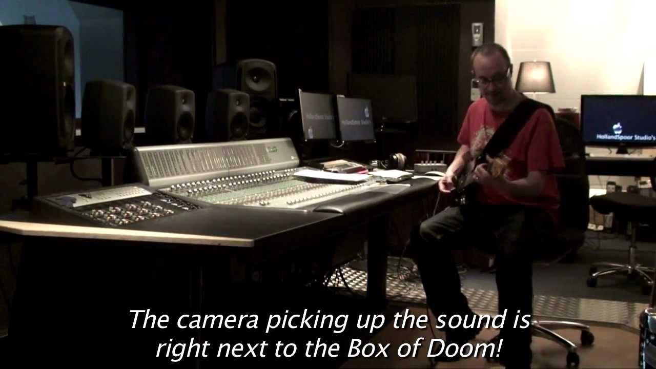 Chris @ Holland Spoor Studios - The Hague checking out the BOX OF DOOM