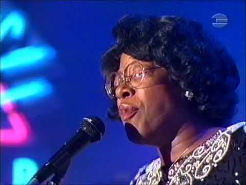 LEAVIN' TOWN (LIVE) - FRANCINE REED
